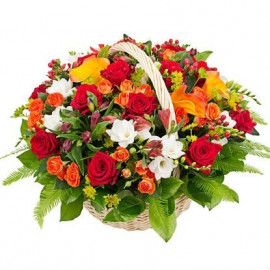 K008 FLOWER BASKET WITH MIXED FLOWERS