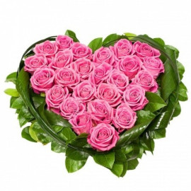 S006 FLOWER ARRANGEMENT HEART WITH PINK ROSES