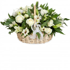 K001 FLOWER ARRANGEMENT WITH WHITE  ROSES AND LILY
