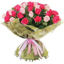 A009 BOUQUET OF ROSES