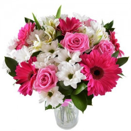 A101 MIXED BOUQUET OF ROSES, GERBERAS AND CHRYSANTHEMUMS