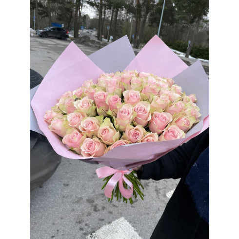 BOUQUET OF 51 ROSES