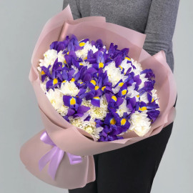 A135 MIXED BOUQUET WITH CHRYSANTHEMUMS AND IRIS